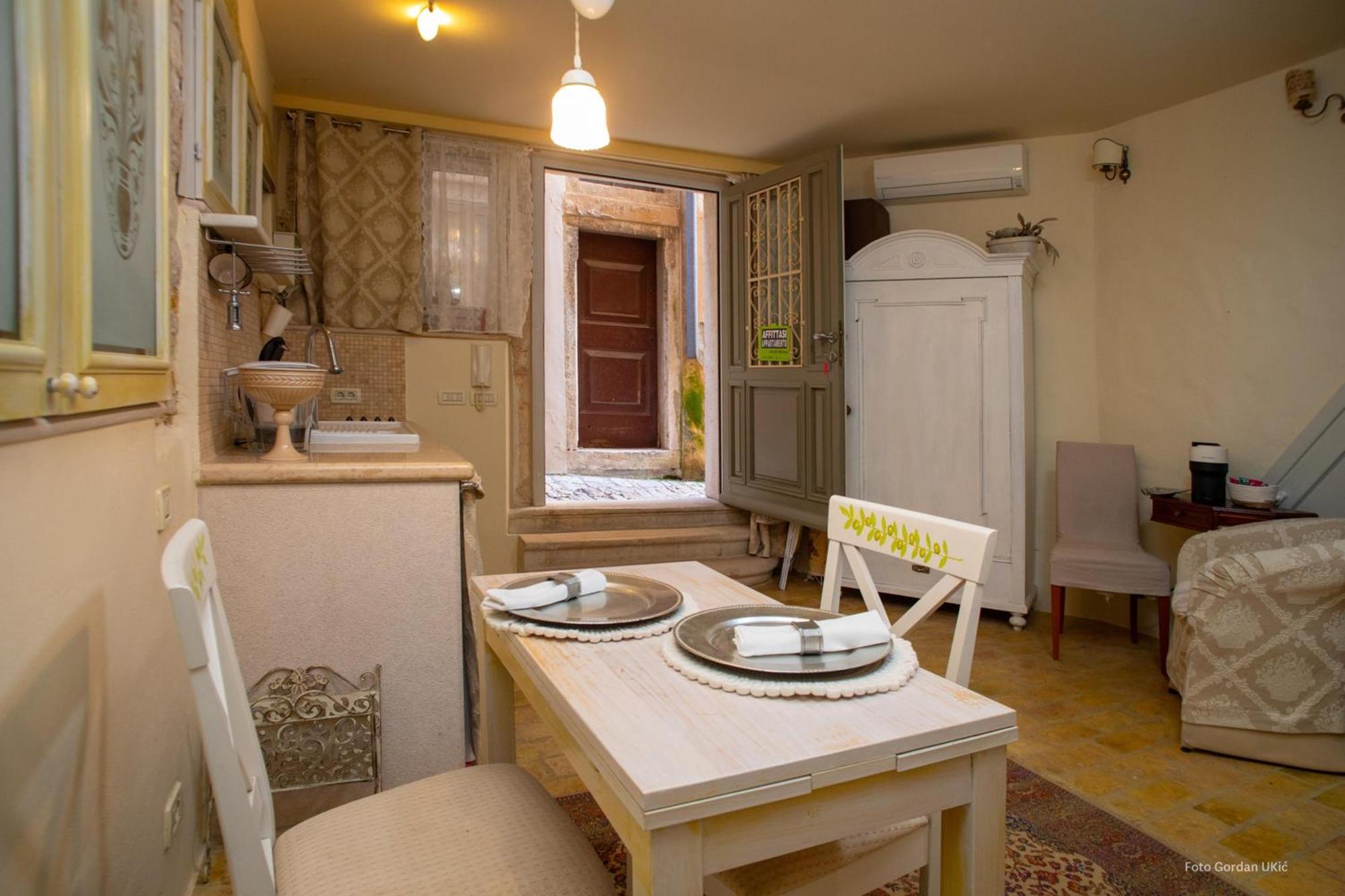 Studio Oratorio Rovinj Luaran gambar